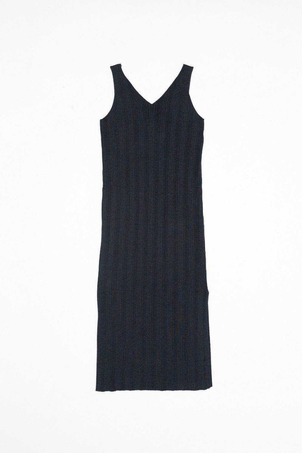 knit ribbed v-neck maxi dress