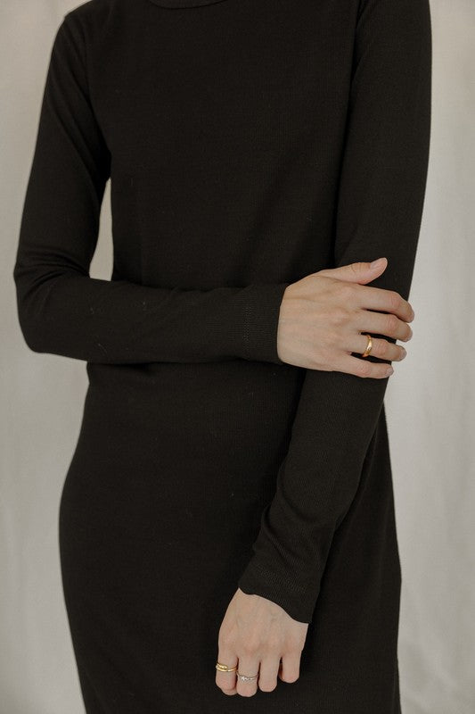 dress with ribbed detail