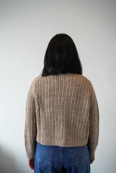 collared sweater with buttons