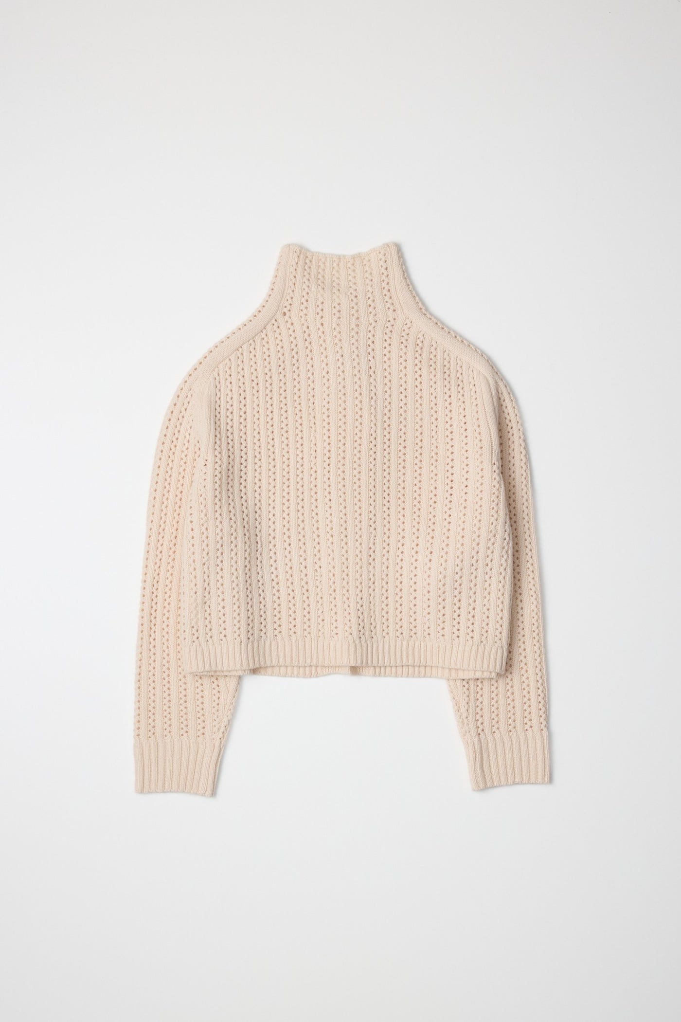 collared sweater with buttons