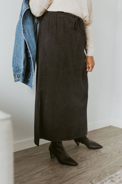 midi skirt with elastic waistband