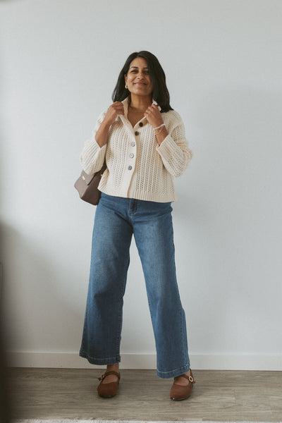 collared sweater with buttons